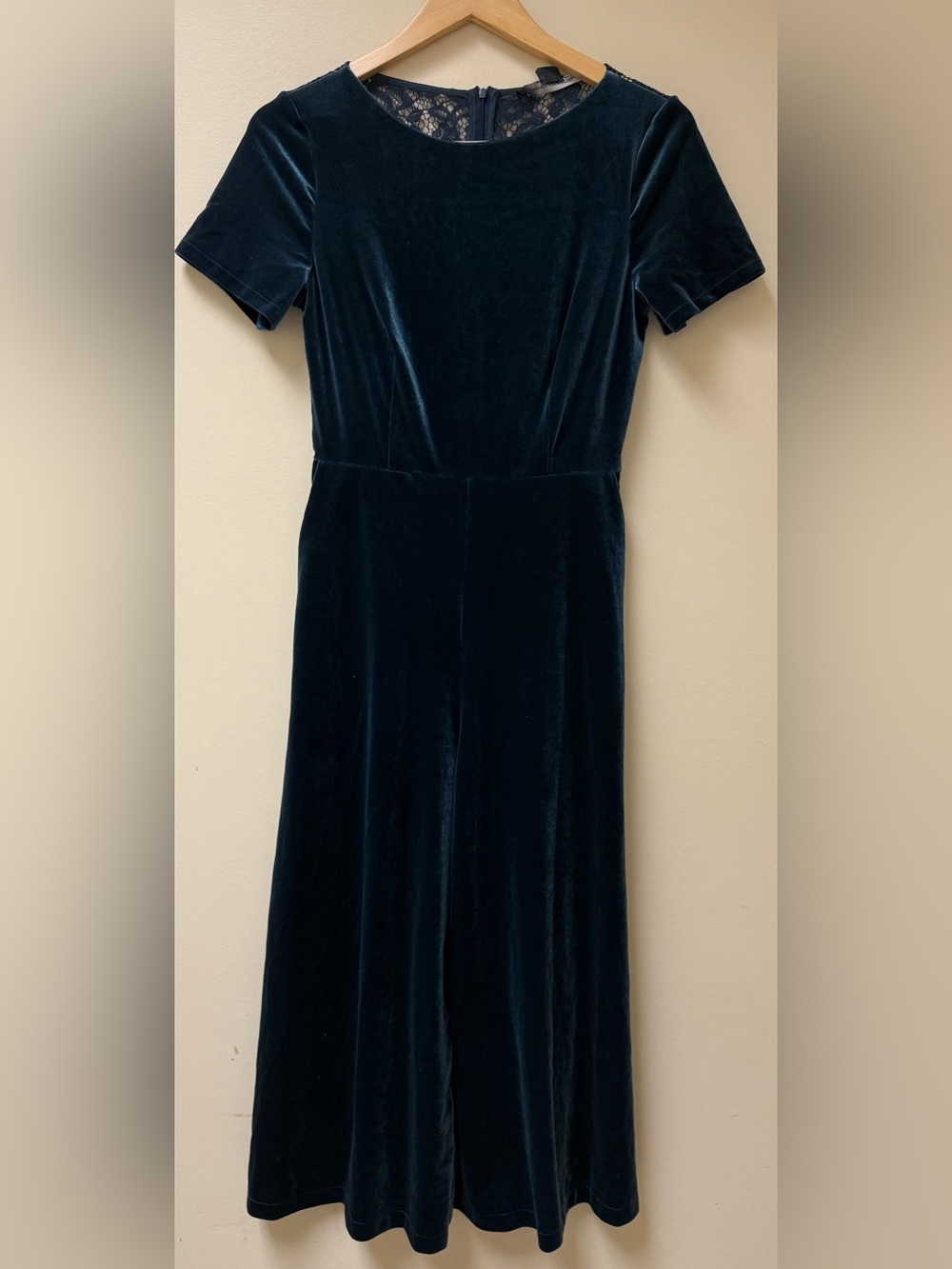 NWT🌺French Connection Teal Wide Leg Velvet Jumpsuit 🌺